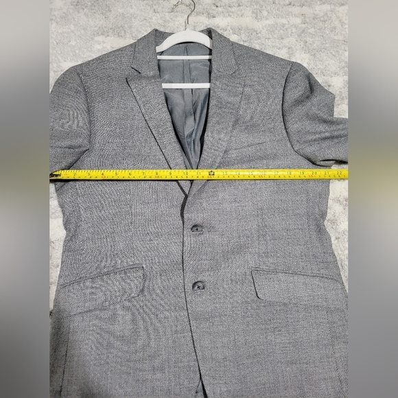 Kenneth Cole Men's Gray Blazer - Picture 9 of 12